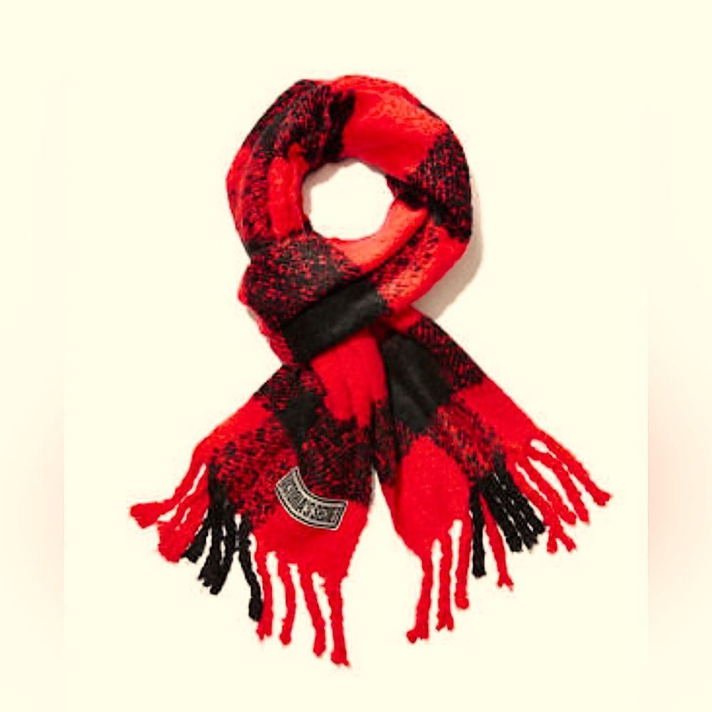 Victoria's Secret Winter Angel Scarlet Red Black Buffalo Check Plaid Scarf